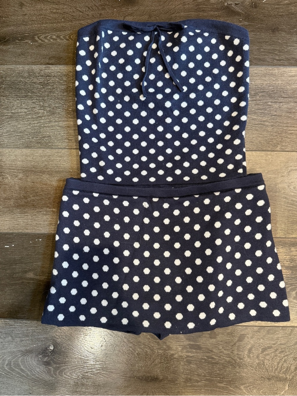 American Eagle Navy and White Polka Dot Knit bandeau top and Skort Set
